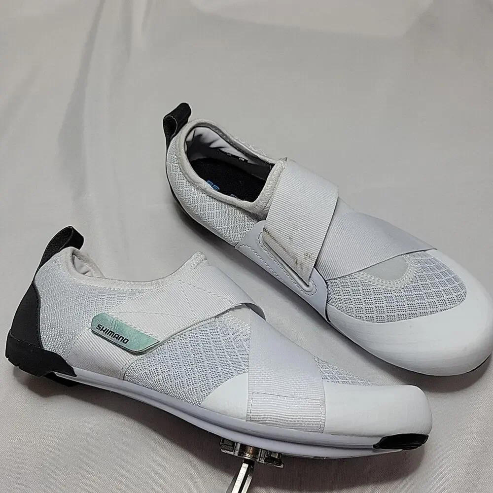 Shimano SH-IC100 Dynalast Women's Indoor Cycling Shoes Bike White SPD Cleat incl - Picture 1 of 10